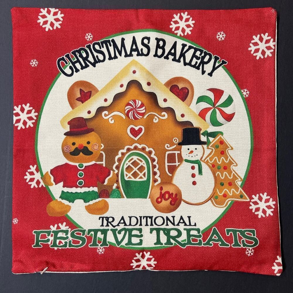 Gingerbread houseโ Bakery Treats Pillow Cover
